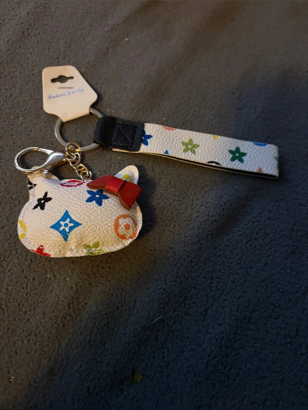 FASHION White Multicolor Cat Keychain Wristlet - Kids Accessories